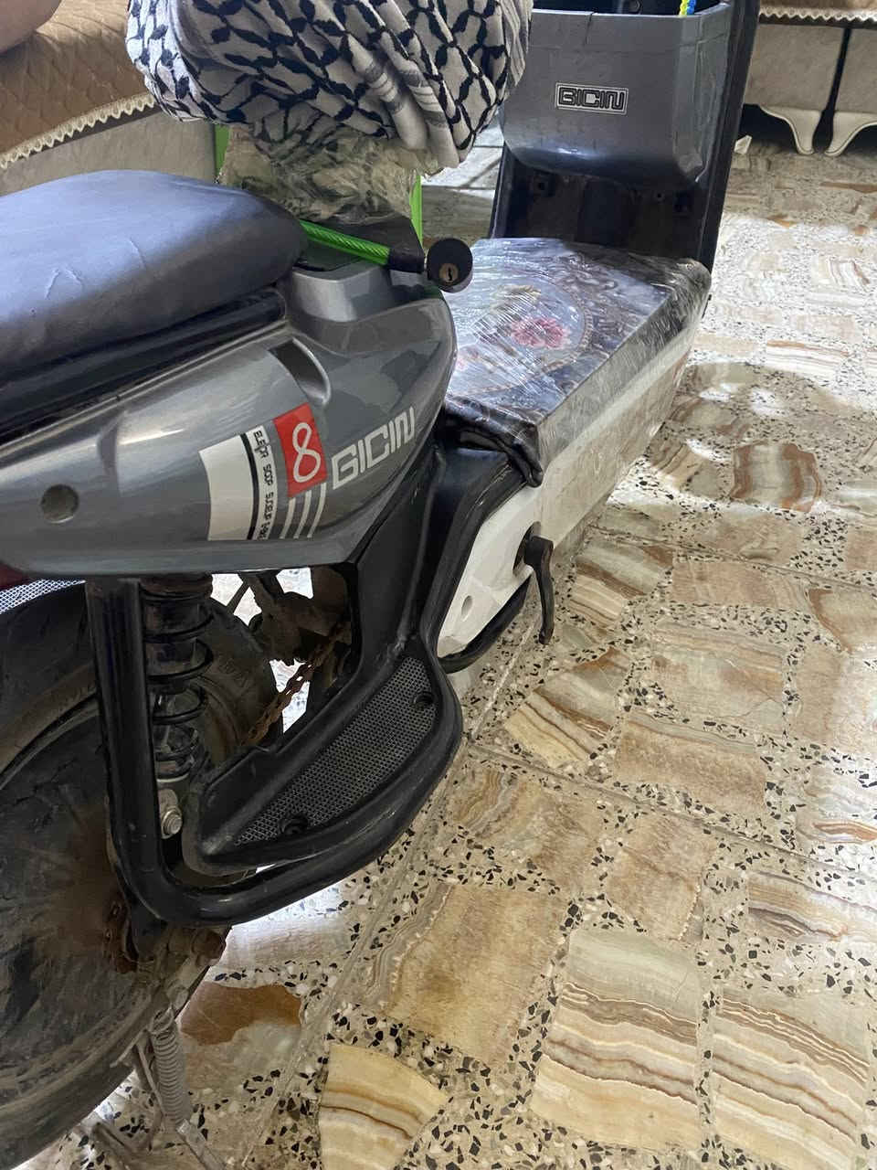 درجه شحن حجم ١٤ للبيع سعر 125 وبيه مجال كلشي ما بيه


**إذا كنت صاحب هذا الإعلان وتريد حذفه لأي سبب، رجاءا أرسل رسالة إلى الدعم الفني**
