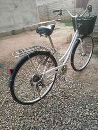 بايسكل للبيع حجم 27 تبديلات عين سحريه البوسكل نضيف  مثل ما موضح بل صور...