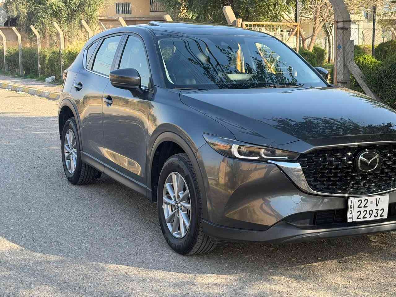 مازدا CX5 

مواصفات : preferred

موديل 2023 

عدد المسافة : 52 ميل   

حجم محرك : 2.5L ( 4،سلندر) 

بدون ضرر : شرط كلين بدون طخه او تعديل 
او تكحيل او صبغ 
ايرباك برده طاك جهة السايق بسبب طخة التاير مالتها 

فتحة سقف 
دبل اكسل AWD 
بصمة ابواب 
بصمة تشغيل  
هاند بريك بصمة 
اوتو هولد : Auto Hold 
اوتو ستارت : Auto start 
اوتو ستوب : Auto stop 
رادار امامي ( نقاء عمياء) 
رادار خلفي ( تحذير من الاصطدام) 
تحكم ستيرن 
كشن كهربائي
تبريد مركزي 
لايتات ليد و عدسة زينون  
وبعد هوااي اكو مواصفات…

رقم أربيل ومكان السياره كركوك 

رقم الشاصي : jm3kebcm5p0114403

واتساب : *********** كركوك, العراق
