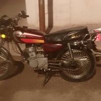 عندي دراجه للبيع موديل 22شرط لاصرف ولا بخار كهربائيات كلها شغال مستعجل...