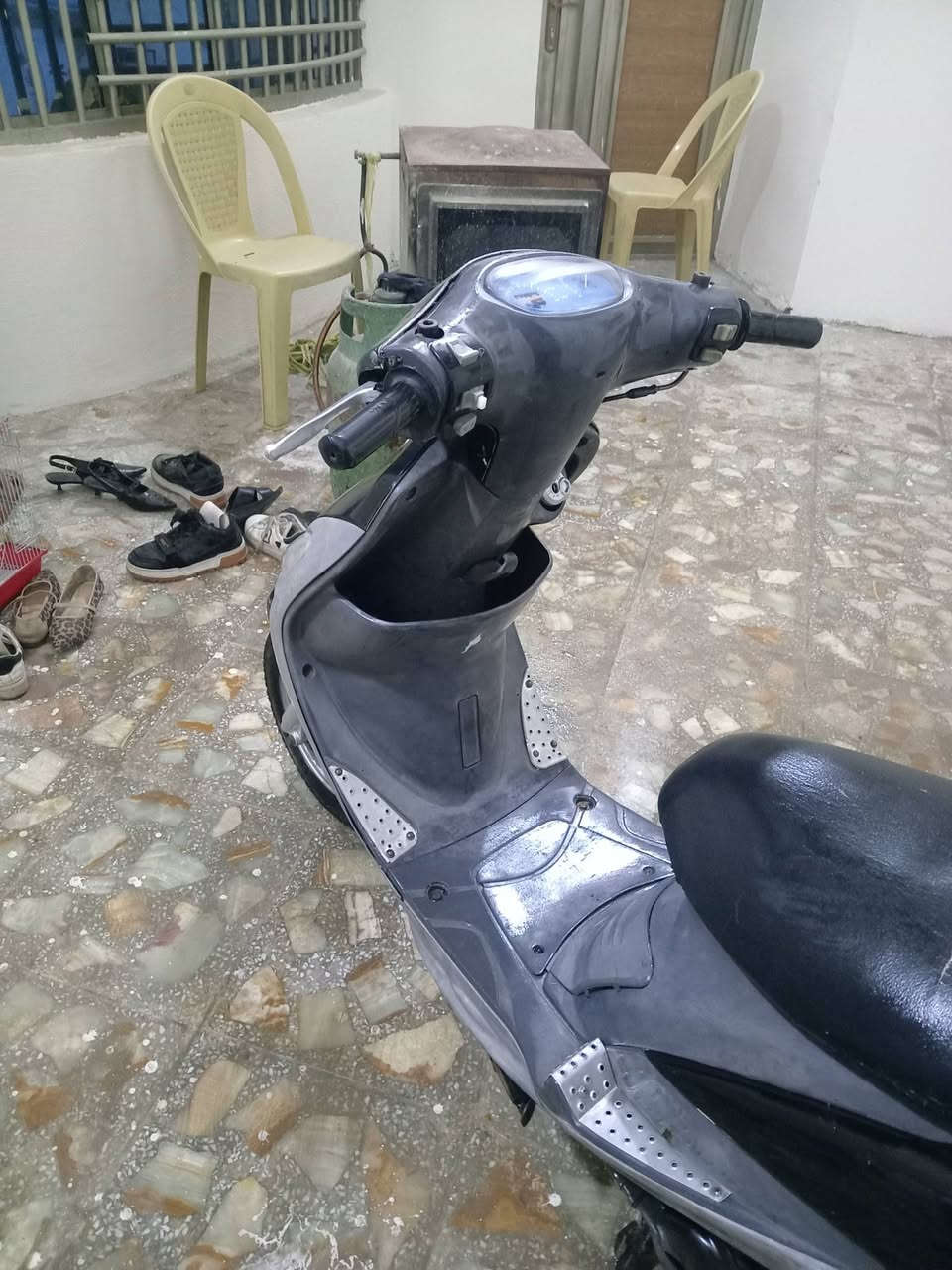 سلام عليكم ماكس للبيع مستعجل على بيعتها كفرات اصلي مختم وي المكينه لدراجه نكره سلف ومكينه نعومه شلعه معدل بوشه بلادي ٤٩ السعر ٥٥٠ الشراي يتصل ***********
