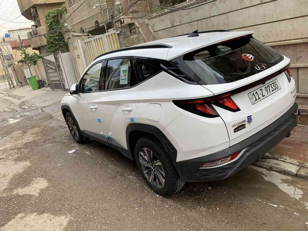 توسان هايبرد موديل2023فول عده الفتحه رادار  تحديد مسرب استيرن شفتات كراسي جلد السعر17900$رقم التليفون***********
