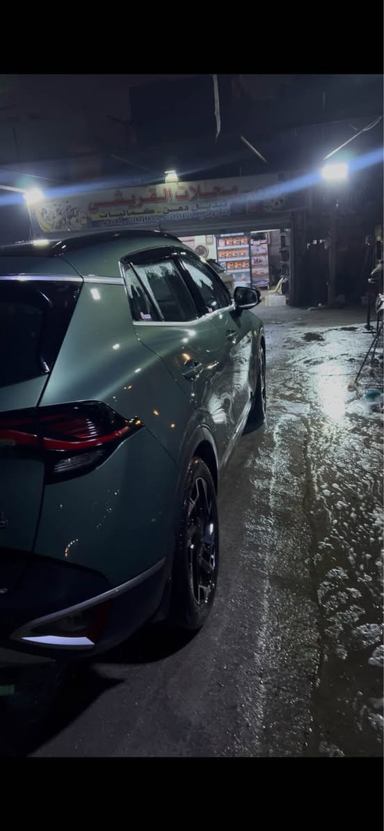 سبورتج خليجي 2024
ماشية 26  ألف   لون زيتوني داخل بيجي 
جلد  مكفولة رقم أربيل بأسمي 
تحويل مباشر مواصفات فول 1/1 
مواصفات . 
بانوراما 
تبريد / تدفئة كشنات 
شاحن لاسلكي 
بصمة 
صندوق كهرباء 
داخل اسود 
أنظمة قيادة عدد 4 
شاشات دجتل 
منافذ شحن Type-C 
تدفئة ستيرن  
مثبت سرعة . تحديد مسار . مانع انحدار 
ويل كب حجم 19 عدد 5 
حساسات امامية وخلفية 
رادار جانبي وخلفي 
كامرة خلفية دوارة مع زر كامرة تشتغل مع المشي 
وباقي المواصفات معروفة 
محرك سيارة 2000 دوش 
السعر 243 وبيه مجال بسيط 
مكاني بغداد حي الشباب الاعلام
***********
*********** بغداد, العراق
