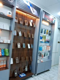 فاترينات • ٣ قطع • بعقوبة