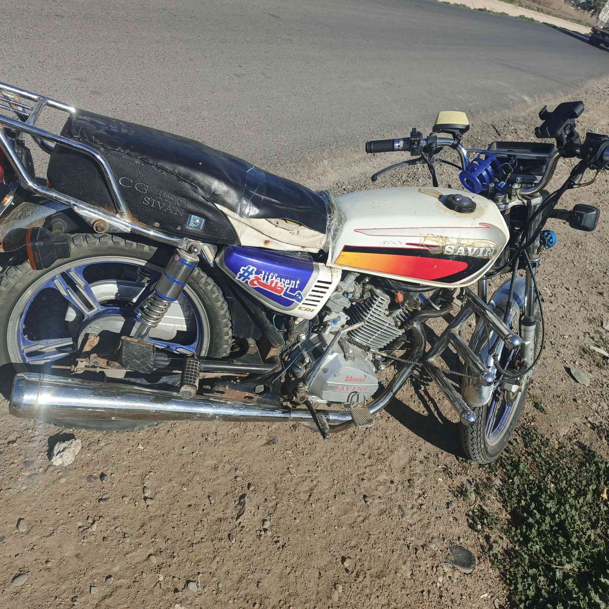 سلام عليكم البيع ايراني سيفان 5كير موديل 21كلشي ماناغصه بس جوب مال تاير الخلفي فقط كهربائيات كله شغاله شلعه معدل فول.. مكاني بغداد تاجي سعر 300وبيه مجال بصيط الستفسار على رقم ***********
‏‪***********‬‏
