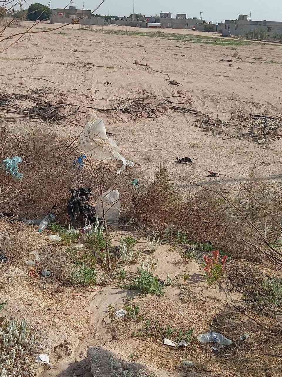 سلام عليكم ٣ دوانم البيع عل شارع جبل سعر ٦٠ مليون ***********
