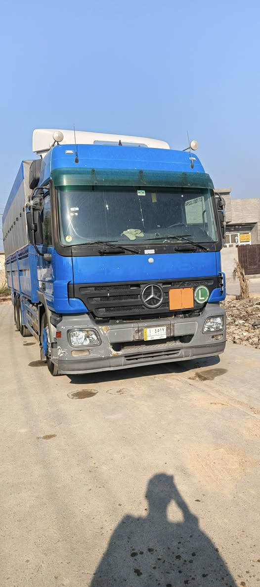 السلام عليكم اكتروز سحال للبيع رقم ديالى
حجم 41 دبل تاير تخم تاير هاف طكتين موديل 2004

كفاله عامه 

رقم تلفون ***********
