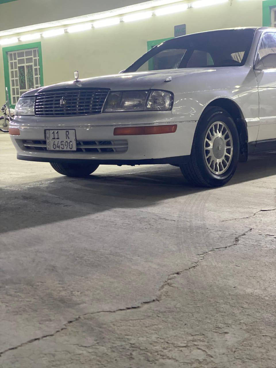 السلام عليكم كراون البيع 1992 رقم بغداد انكليزي بسمي السياره مكفوله من عيب شرعي مداور ثاني يوم السعر 70 السياره فول كشنات كهربائي منضومه غاز بانزين ***********
