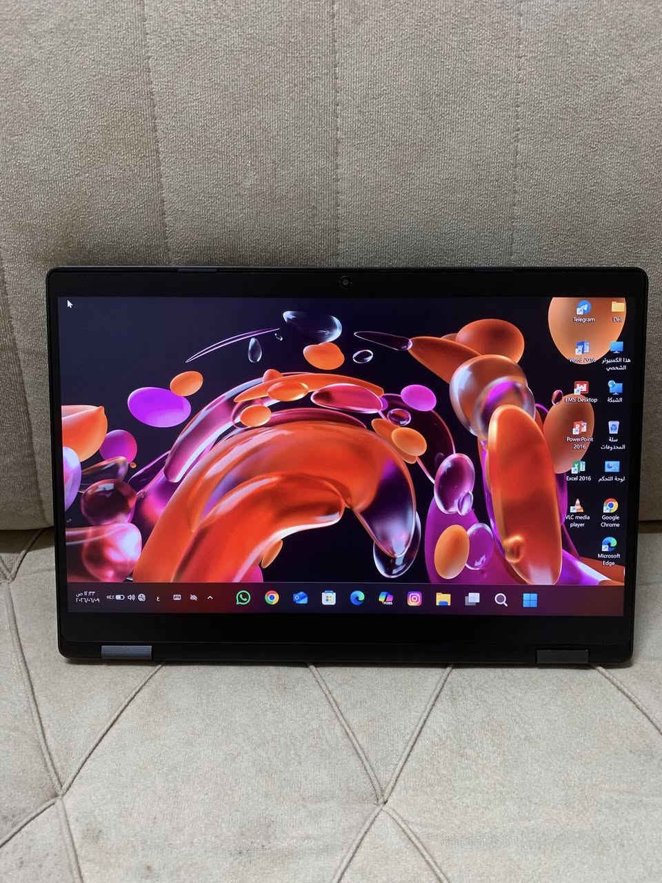 السلام عليكم
لابتوب Deel Latitude 5300 2-in-1

الذاكرة 256 

الرام 16 

كيبورد عربي انگليزي ضوئي

الشاشة لمس سلسة جدا قلاب 360 يرهم لابتوب ويرهم ايباد

بصمة اصبع 

شحن تايبسي السريع

نضام ويندوز 11pro الحديث

الشحن يستمر لاكثر من 3 ساعات

كامرة أمامية واضحة مع فلاش أمامي

الجهاز حيل نضيف وسريع يرهم للشغل والتصفح والتصميم 

مشتغل علية بحوث تخرج ورسائل ماجستير 

السعر 250

للتواصل *********** اتصال 

موجود ع خاص
