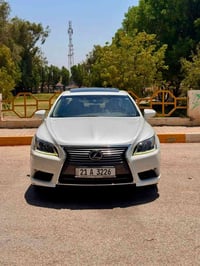 لكزس LS460L • ٢٠١٤ • فول VIP