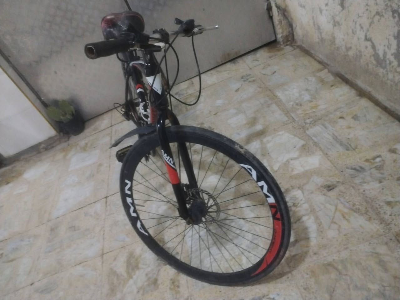 السلام عليك باسكل c700نضيف 80/100 جيوره شغاله بريت امامه خلفي السعر 70 وبي مجال المكان بغداد مدينه الصدر حي طارق


**إذا كنت صاحب هذا الإعلان وتريد حذفه لأي سبب، رجاءا أرسل رسالة إلى الدعم الفني**