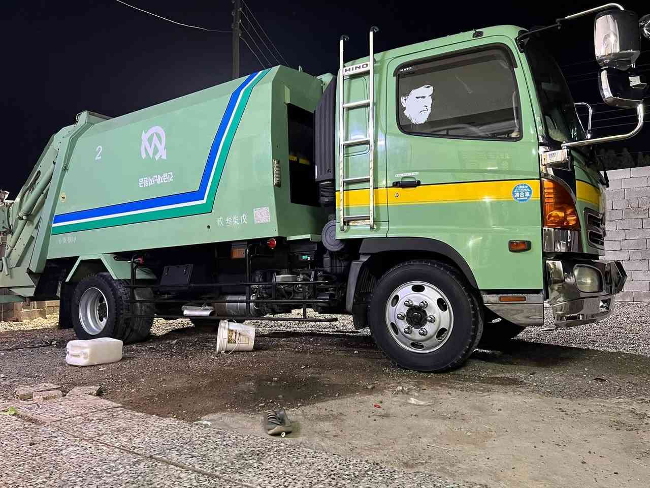 سلام عليكم كابسه شيطان البيع 6سلندر 80 عادي دخول جديد  ***********سعر230 وبها مجال
