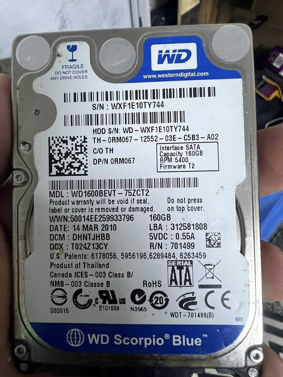 السلام عليكم شلعه كامله للبيع 
تفاصيل رام حاسبه 8 كيكا تردد 2666
معالج i5.7500+كرت وي فاي 
كرت 710 مديتعرف 
يده ستيل سيريس للايفون فقط شغاله
كيبورد ريد دراكون شغال بس يردله ضبط 
كامره فول اج دي 
محاكي طيران لوجتك 
معالج وفان قديمات 
هارد 160 شغال


**إذا كنت صاحب هذا الإعلان وتريد حذفه لأي سبب، رجاءا أرسل رسالة إلى الدعم الفني**