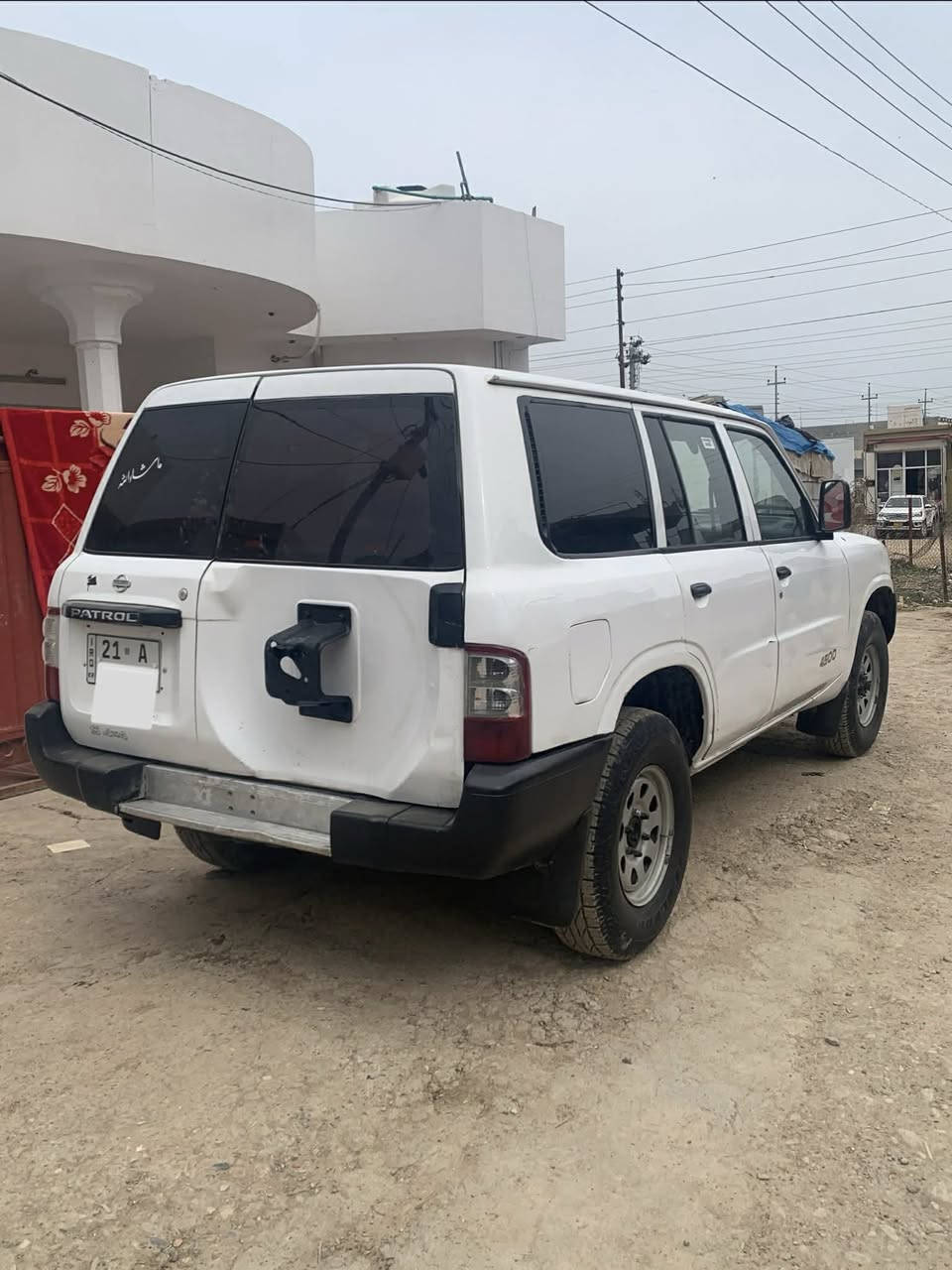 سلام و علیکم
نیسان پاتڕۆڵ 2001 کوێر کراوە بە محسەن  سیستەمی بانزین و غازی بۆ دانراوە سەیارەکە جایزەو ماڵی دۆستە   ڕەقەم سلێمانیەو ڕەقەمی تازە کراوەتەوە و سەیارەکه چوار پارچەی بۆیاغ نیە من به حیزام ئەیفرۆشم  چوار تایەی لۆکی بۆ بەسراوەو کامل جایز کراوە 

نرخی 65 گەڵاو مەعمەلەیەکی برایان 
شوێن کەلار 
***********
