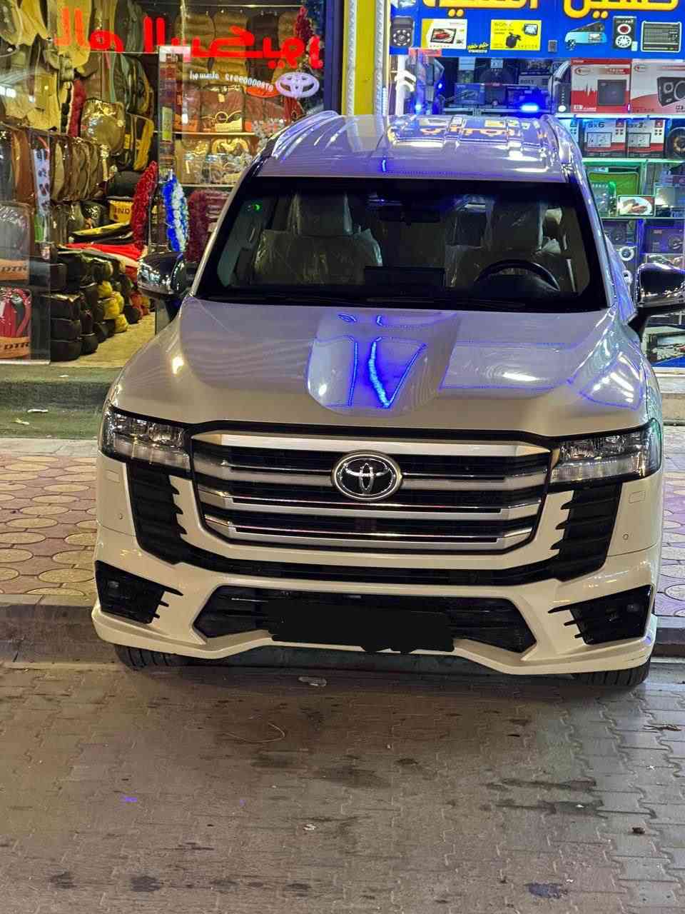 اللهم صلي على محمد وال محمد
لاندكروز gx يعني بدون فتحه
2022
رقم بغداد ب اسمي
السياره بدون مواصفات
السياره مكفوله من البارد والتعديل والbdr وحته الشخط ماشيه77 الف
كيلو
السياره ما ناقصه برغي وشرط الفحص من كل النواحي حداديه كير ومحرك
شباك اصلي مال 24 ولحي مال 24 كذلك اصلي شوفته مال 24 والسياره كاعده ومرتبه
مكان السياره النجف الاشرف
السعر 575
الاتصال فقط على الرقم *********** النجف, العراق
