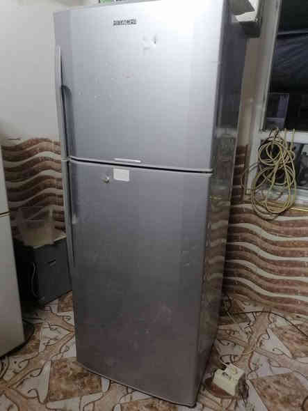 ثلاجة بخاخ اللبيع شغل سعرا ١١٠ بي مجال كركوك حي العروبه يم ملعب خومسي او وكف قديم حجم ٢٢ قدم بس مبدل ماطور مابي اي عيب شغال بل شرط ٧ايام ضمان
***********
*********** كركوك
