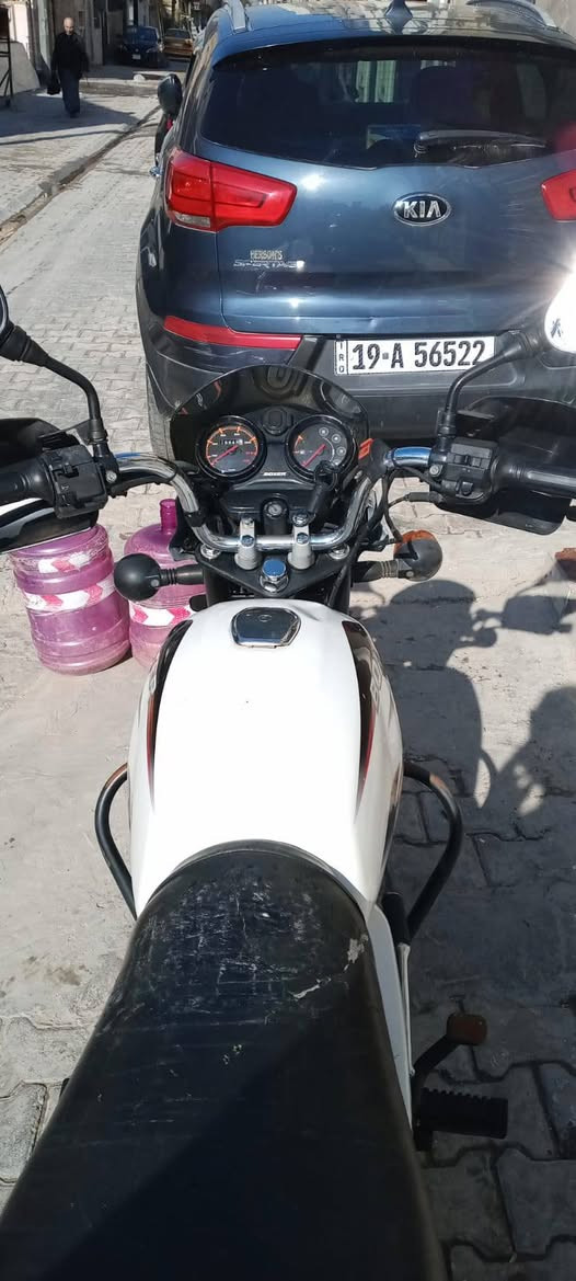 سلام عليكم بوكسر موديل 22 رقم بغداد بسمي تحويل مباشر دراجه نظيفه السعر 1800 مكاني بغداد الحريه رقم التلفون *********** غير متواجد عالفيس
