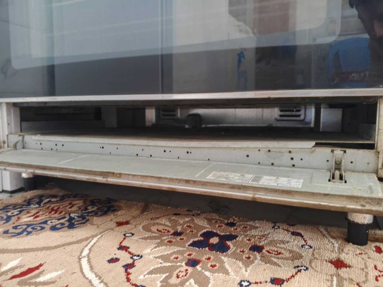 سلام عليكم عندي طباخ للبيع نضيف العيون كلها شغاله عدا العين البنص  متشتغل يراد لها شي بسيط وتشتغل والفرن الفوك والجوه شغال مكاني صويره السعر خاص اي استفسار اتصل ودلل متواجد اتصال واتساب *********** تحياتي للجميع
