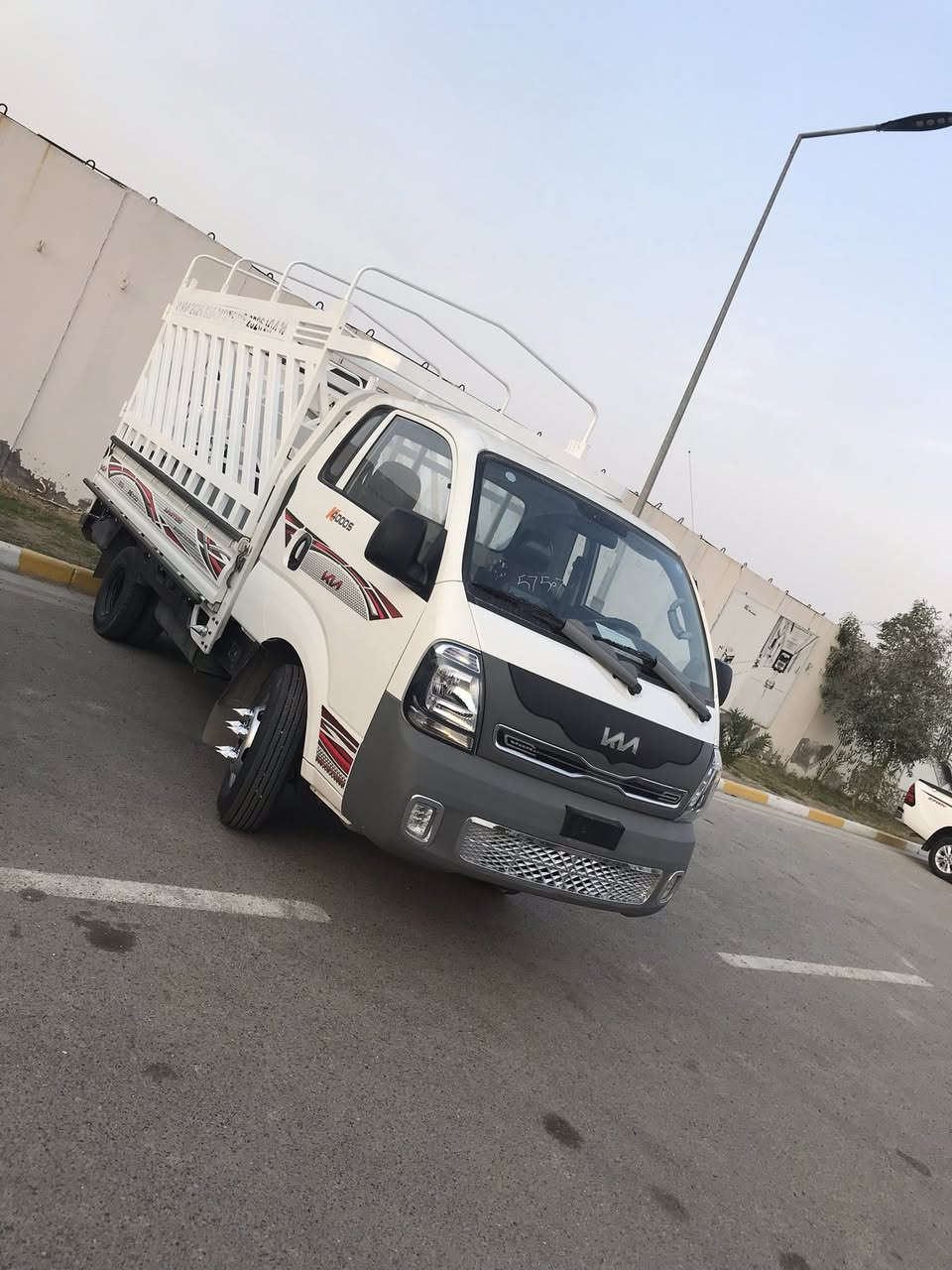 كيه فحل موديل2026 ماشيه 12الف جاهزه وكامله اي نقص مابيها 
دوشمه كامله داخل وخارج

تحويل ثاني يوم بأسمي 

تنباع هيه والمحجر 

السعر235ورجاء الميعجبه السعر ليعلق
للاستفسار***********
