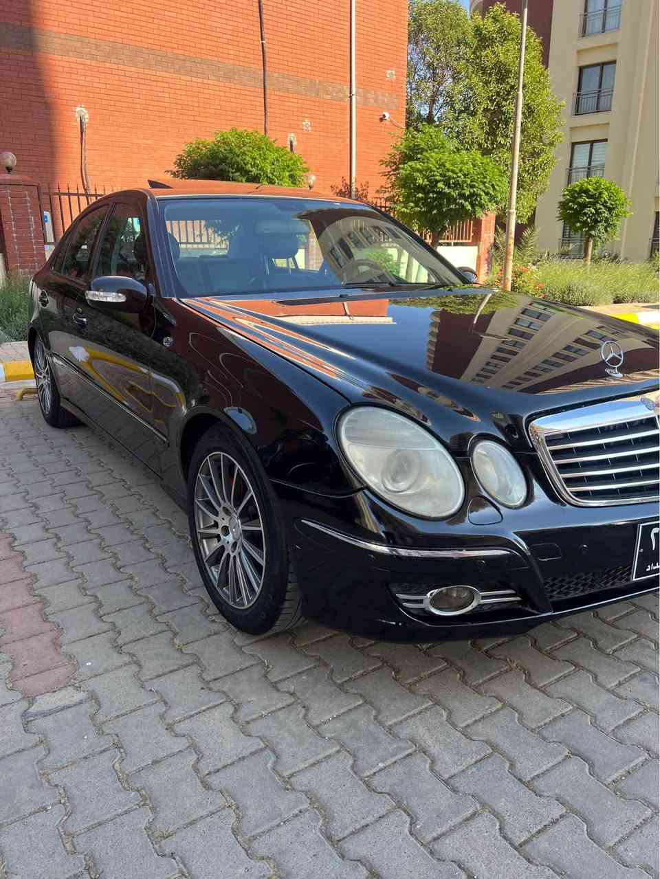 Mercdec E 500 (٤٩$)
مۆدێل ٢٠٠٤ سەیارەکە ساخە و بۆیاخی نییە  بێڕەقەمە مەکینە و گێڕی بەشەرت 
0774 561 3626 السليمانية, العراق
