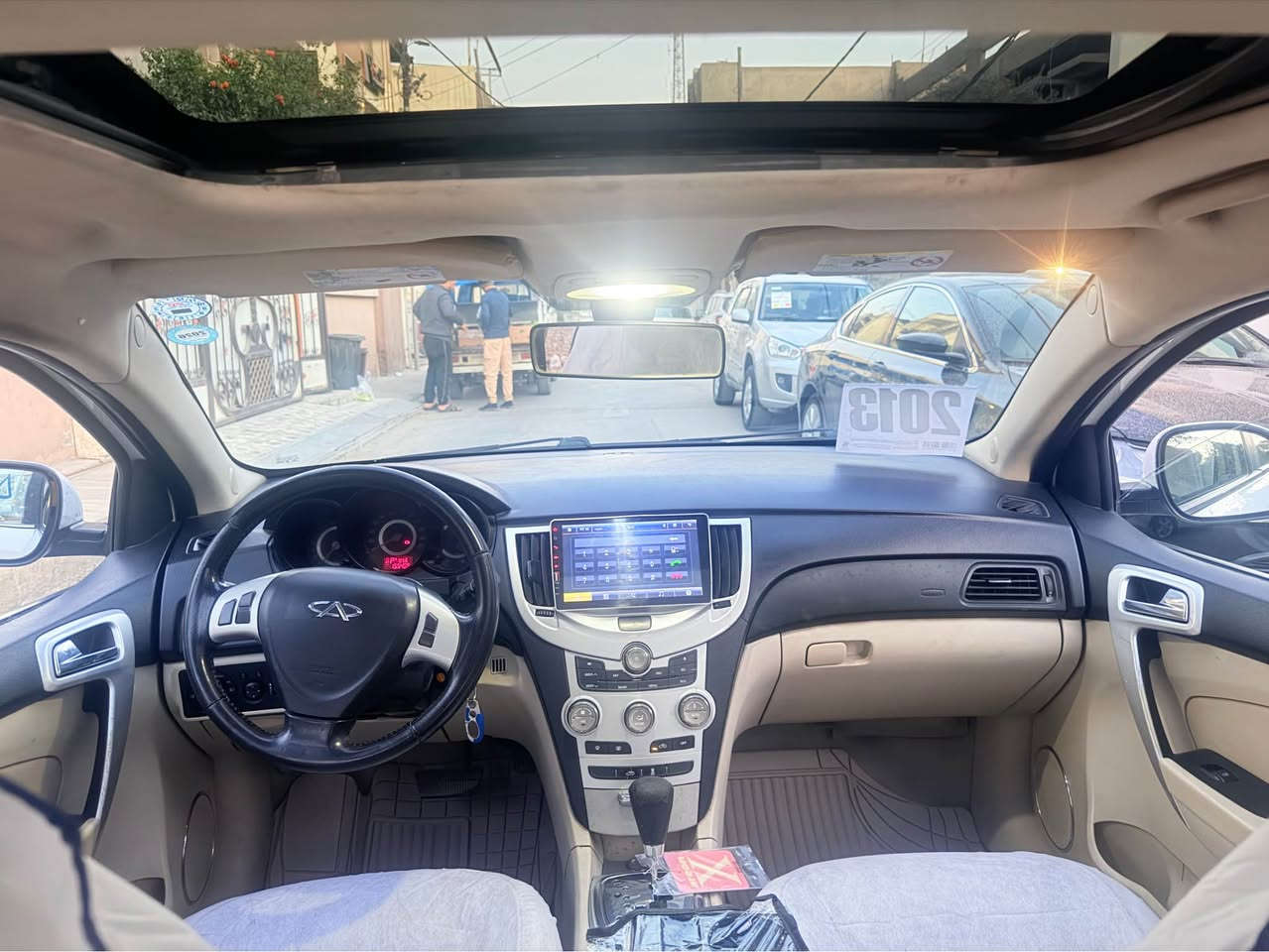 A3موديل 2013 فول موصافت ماشي 108 كير محرك كورلا  شرط سنواي جديد لحد 2029 دفتر بنزين بدون صبغ بدون ضرار مكانين بيه رصع اصغير صدر جديد باتري جديد تايرات جديد كهربايات كل شغل تبريد ثلج سياره كل علئ بيلادي بدون الف دينار نقص سعر مناسب سياره مال بيت سعر 68 وبيه مجال بسيط عنوان كركوك طريق بغداد يم حلويات اطلس *********** سياره مال بيت كركوك, العراق
