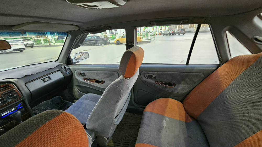 سيارة برنس فراشة للبيع ...
موديل 1996 لون ابيض مصبوغة حزام 
السيارة كير اوتوماتيك و محرك 2000 مفتوح مابي تبخير الحدادية جديدة كهربائيات كلها شغالة تبريد شغال سنتر لوك دواخل نظيفة رقم بغداد جديد انكليزي بأسمي ... السعر 36 وبي مجال 
مكاني بغداد - الزعفرانية 
اتصال / واتساب *********** بغداد, العراق
