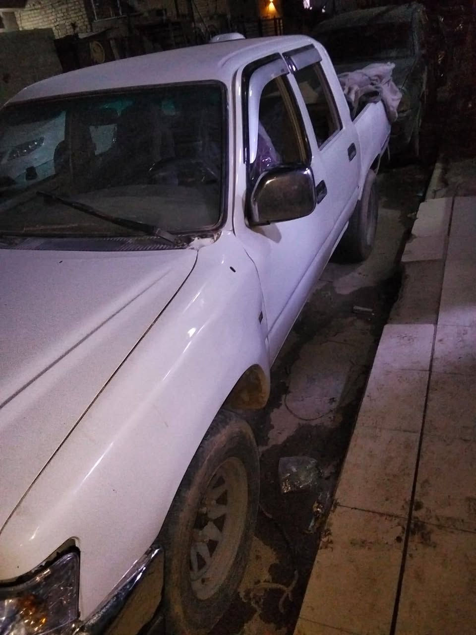 السلام عليكم بيكم للبيع  السياره تعمير جديد  رقم الماني غراضها كامله بلكارتون ممشدودات ابطاين شغلات بسيطه بس غراضها موجوده  اني مكلف بلنشر  تفاصيل موديل يم صاحبها  اتصل عليه يفهمك  مروان  ***********
