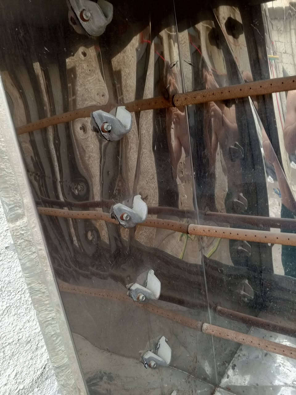 السلام عليكم
شوايه دجاج جديده غير مستخدمه 

السعر 200
 مكاني بغداد ***********
