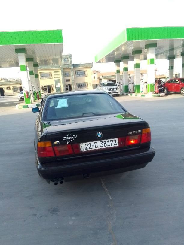 سلام وعليكم بيم 525اصل وفصل محرك كبس كير وتماتيك كير ومحرك شرط صدر جديد تخم تاير جديد كهربائيات كلها شغاله تبريد ثلج تدفئة نار رقم ربيل تحويل ثاني يوم دخل جلد سياره جديده بمعنه لكلمه سعر 58مكان بيجي ***********
