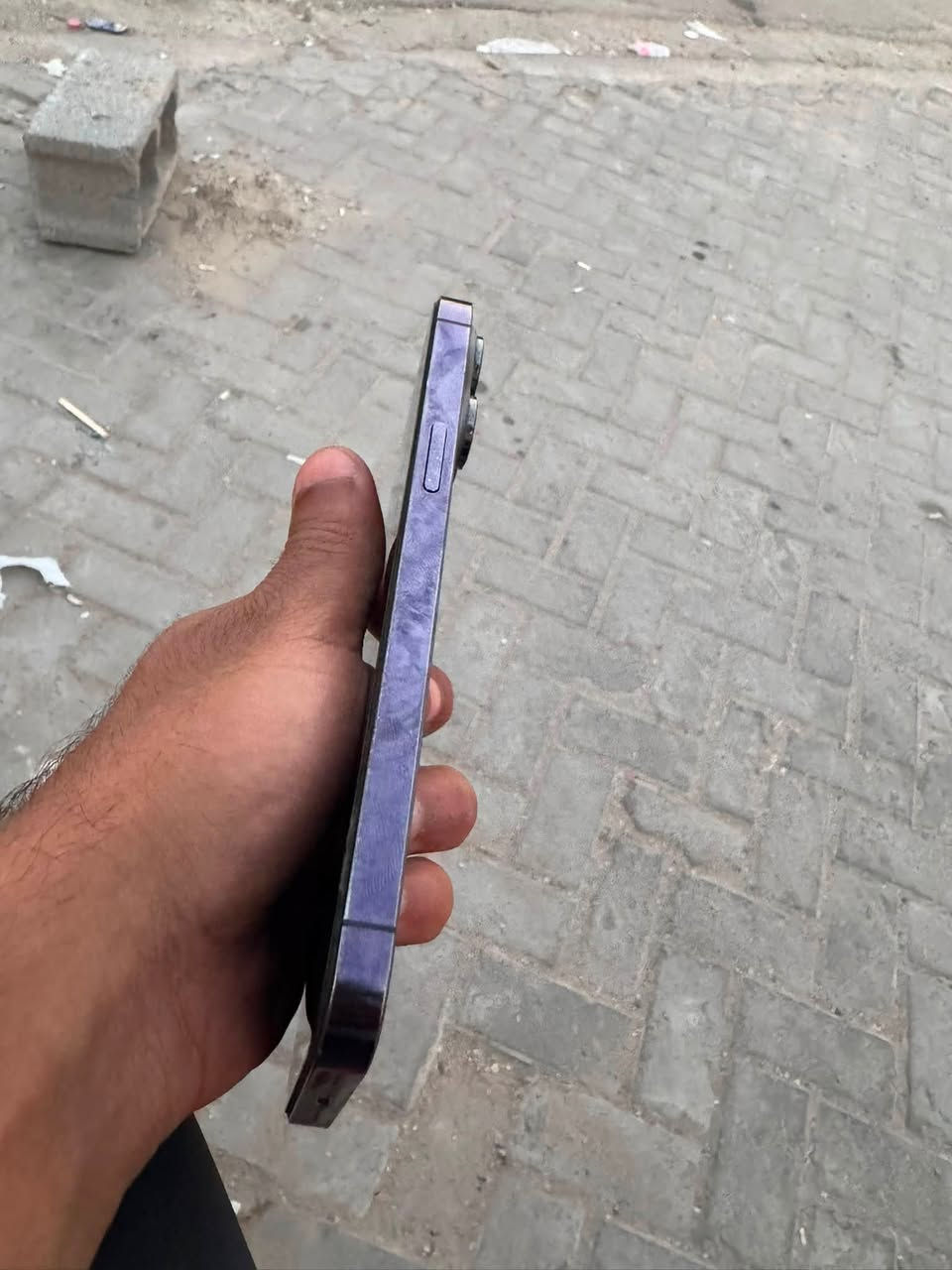 ايفون 14 برو ماكس
ذاكره 256
بطاريه جديده مبدله احسن نوعيه 
الجهاز بي خط بلشاشه وما مأثر عليه ابدد جهاز كله بلاد ونطيف رايده 625 وبي مجال بسيط 
وافضل مراوس سامسونك اس 
***********
