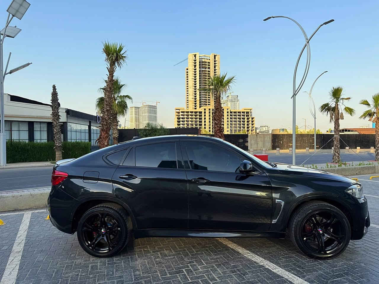 {BMW X6 diesel 2014}
~~~~~~~~~~~~~~~~~145$~~~~~~~~~~~~~~~~
سيارة وارد المانى ضمان دولى گاز مصبوغ عام بدون شاصى 

موديل : 2014
مكينه : 3.0 ليتر 6 سلندر ديزل ( گاز )
لون : اسود
مواصفات فول فول 
رقم دهوك سنوى و رقم جديد تحويل او وكاله مباشر
حتى كتاب تضليل جام بيها ✔️
گير و مكينه و صدر و كهربائي كل شرط 
             {سيارة الحمدلله جاهزه بدون نقص}
مكان سيارة / اربيل شارع ٦٠
رقم موبيل / ***********
                  ***********
سعر سيارة/ ١٤٥٠٠$ دولار امريكى مجال كلش بصيط
‏🇩🇪~~~~~~~~~~~~~~~~~~~~~~~~~~~~~~~~🇩🇪 أربيل, العراق
