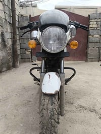 دراجة بوكسر للبيع 2019 اوراق كامل السعر 600 وبيها مجال 07735106823