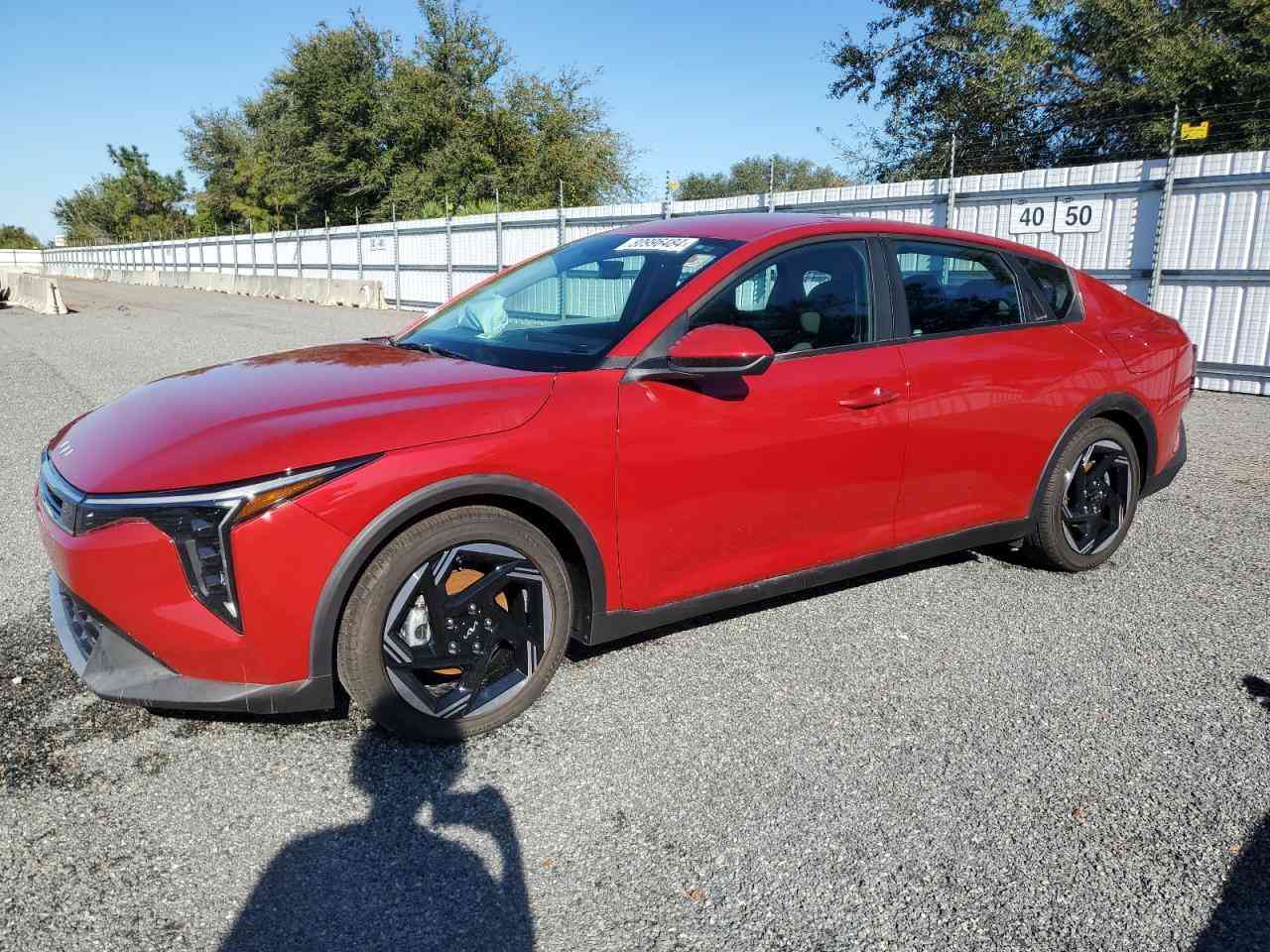 سلام عليكم ارجو قرأت المنشور للاخير رحمه الله والدكم 

K4 2025 EX 

كي فور 2025 EX تقرير امطار شغال من امريكا السياره كفاله من دعاميه للدعاميه لا حادث ولا صبغ ولا بارد السياره حره بدون رقم باسمي مدفوع كمركه تترقم جميع المحافظات منفيس باسمي ابصملك وبن ما اتريد 

السياره المصلحه بلكامل لكن  بيه شويه ملاحظات ارجو الانتباء

نقص مثلث وره جامه العبري جهه سايق وايرباك ما امبدل ودكم يم الكير مال اتوهولد وومال الكامره حرف P  وسماعات خليفيه عدد 2 اما بقيه سياره كله شغال وعلى الظمان ابيه السياره زيرو زيرو 

السعر 175 وبيه مجال للشراي 

مكاني البصرة

***********

شباب الله يرحم والدكم السوق كلشي بي المكفوله ومهجومه ونص ونص اذا ما اتعجبك اعبر المنشور الله يرضى عليك
