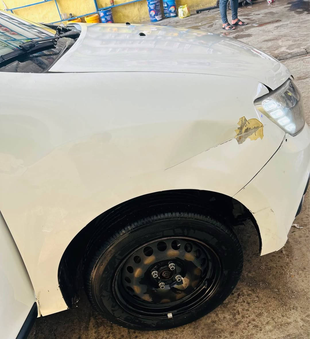 للبيع او مراوس حسب القناعه 
رينو سمبل نحله مديل 2020 
رقم اربيل تحويل او وكاله مضمون 
السياره مكفوله ما عدا البنيد مصبوغ وربع الجاملغ 
سيارة نضيفة بيه ادامة كامله 
اي شي ما ناقصه 
للاستفسار واتساب او اتصال 
*********** النجف, العراق
