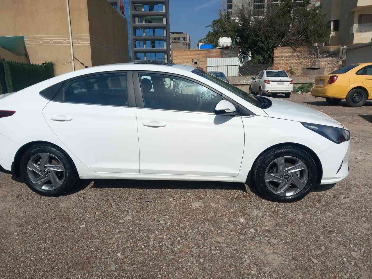 اكسنت ٢٠٢٢ خليجي فول مواصفات
مكينه ١٦٠٠ مرغوبه سيارة احلى من الصور بهواي بسمي رقم انكليزي تحويل ثاني يوم ماشيه ٦٣ الف مكفوله من الضربه والصبغ والتبديل بيه حالوب كلش بسيط بالقماره والبنيد فقط 
تخم تاير جديد وباتري جدبد سياره ماتصرف عليه الف دينار 

السعر ١٢٩ وبي مجال الاستفسار اكثر رقم 

***********

***********
