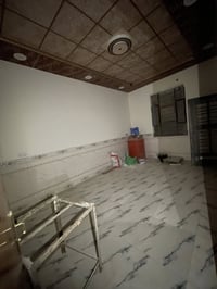 ابي الخصيب الصنكر • ٣ غرف • قريب ع شارع العام