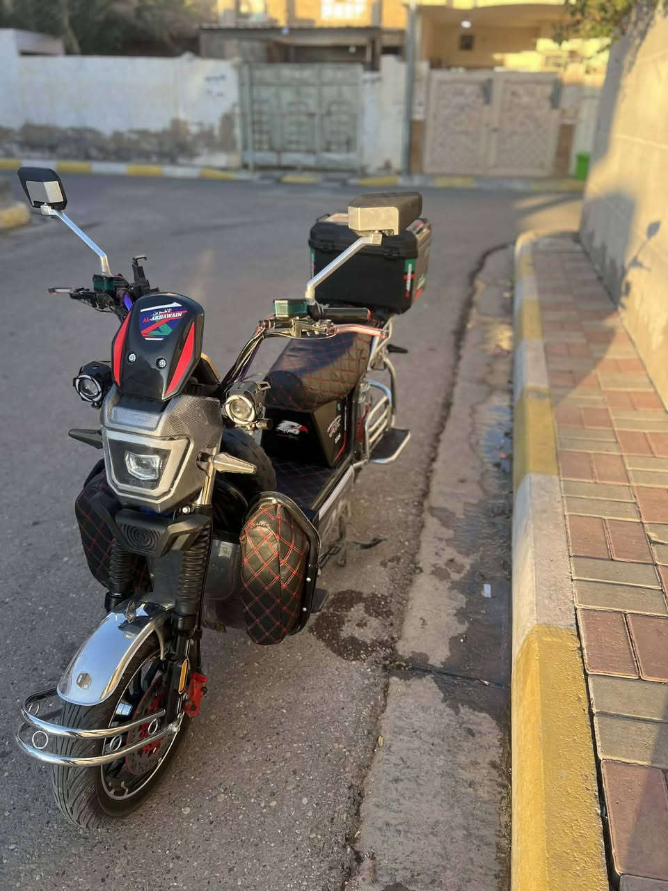 اسلام عليكم
ماطور شحن للبيع 2026مستخدم سبوعين ٦ بطاريات ع فحص السعر مليون 200 وبي مجال رقم الهاتف *********** مقطع فيديو داخل الصور
