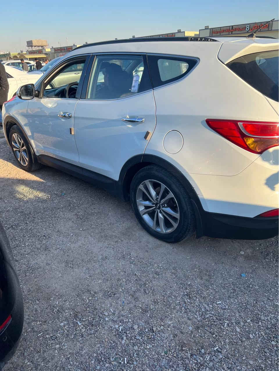 سلام عليكم سياره سنتافي موديل ٢٠١٦بسمنه سياره جاهزه مكينه وكير وحداديه وتبريد كله جاهزه سياره بيه ضربه بلمدكر الامامي بيه تصليح جوه  وبيه صبغ بجم وبيه صبغ بلمدكر الخلفي السعر ١٣٥ وبيه مجال مكاني بصره الامن داخلي *********** البصرة, العراق
