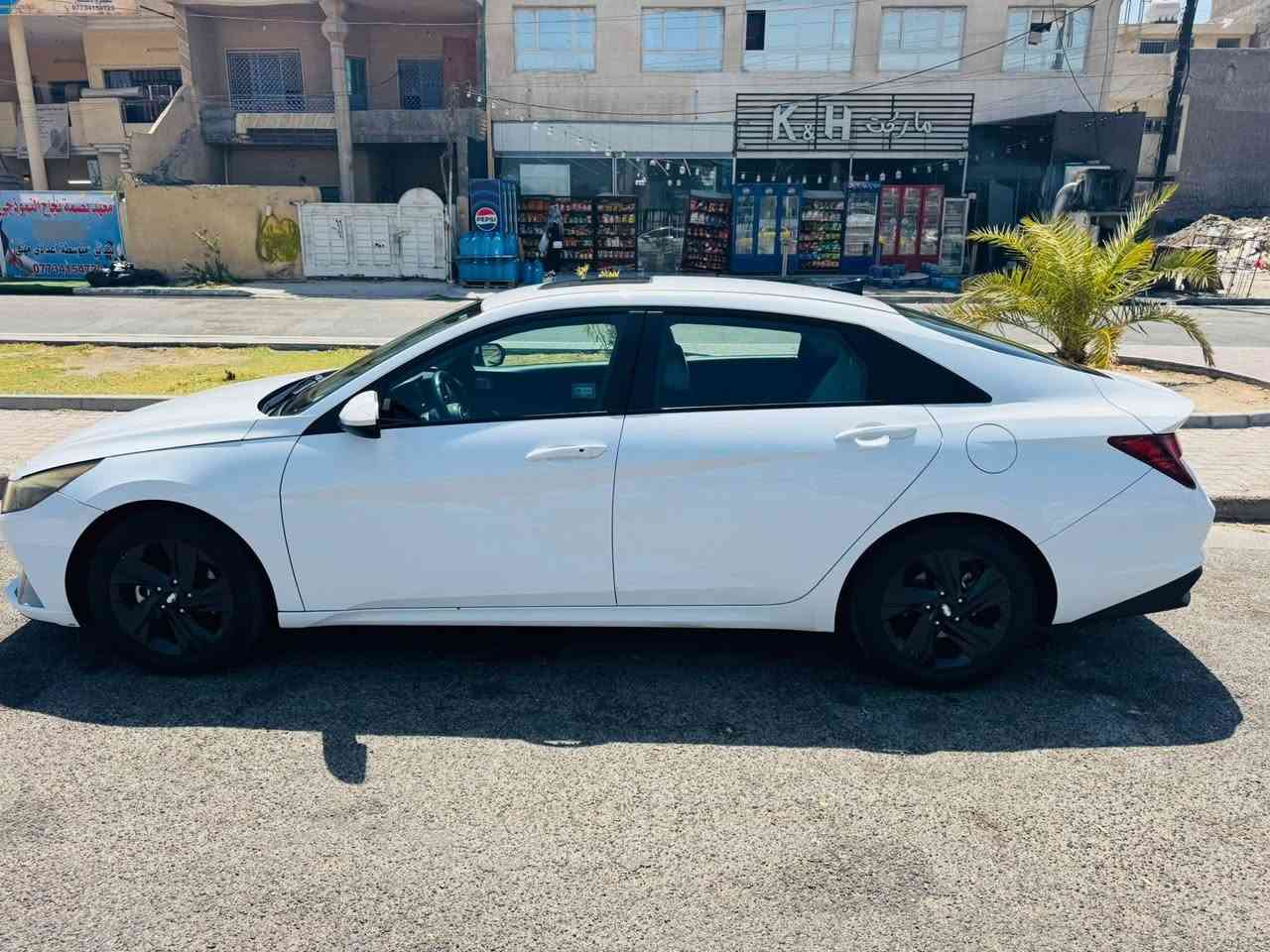 السلام عليكم النترا 22 وراد كندي فول مواصفات حادثه بنيد والدعاميه فقط ماشيه 55 السعر158 رقم الهاتف ***********
