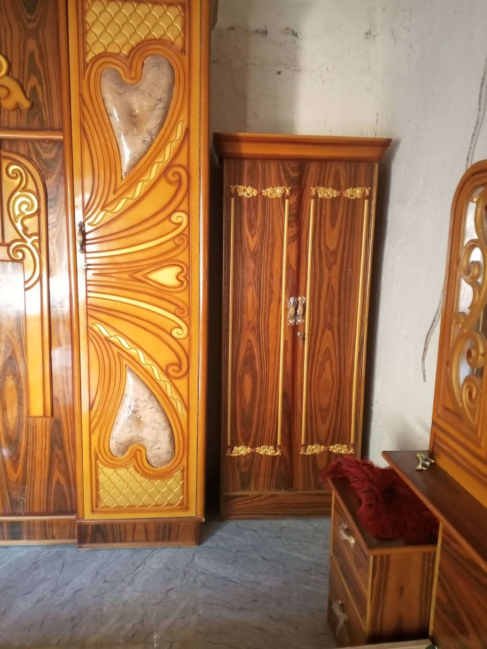 غرفه جديده مستعمله قليل البيع مكاني واسط صويره يم جسر صويره بشجريه بخاتون سعر 650بيه  ‏‪***********‬‏
