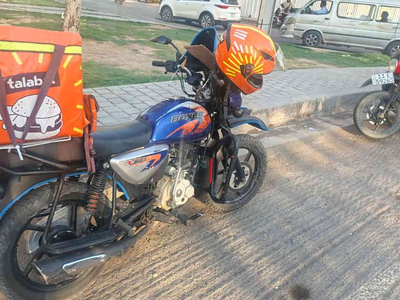للبيع مكاني  الأعضميه سعر مليونين  او بيه مجال رقم بغداد برغي ما نقصه الدراجه بلاديه كولهه مجفته شركه يم عبدلله ابو الكم كور فوك او جوه مال شركه قبل شهرين العداد حقيقي للتواصل ***********
