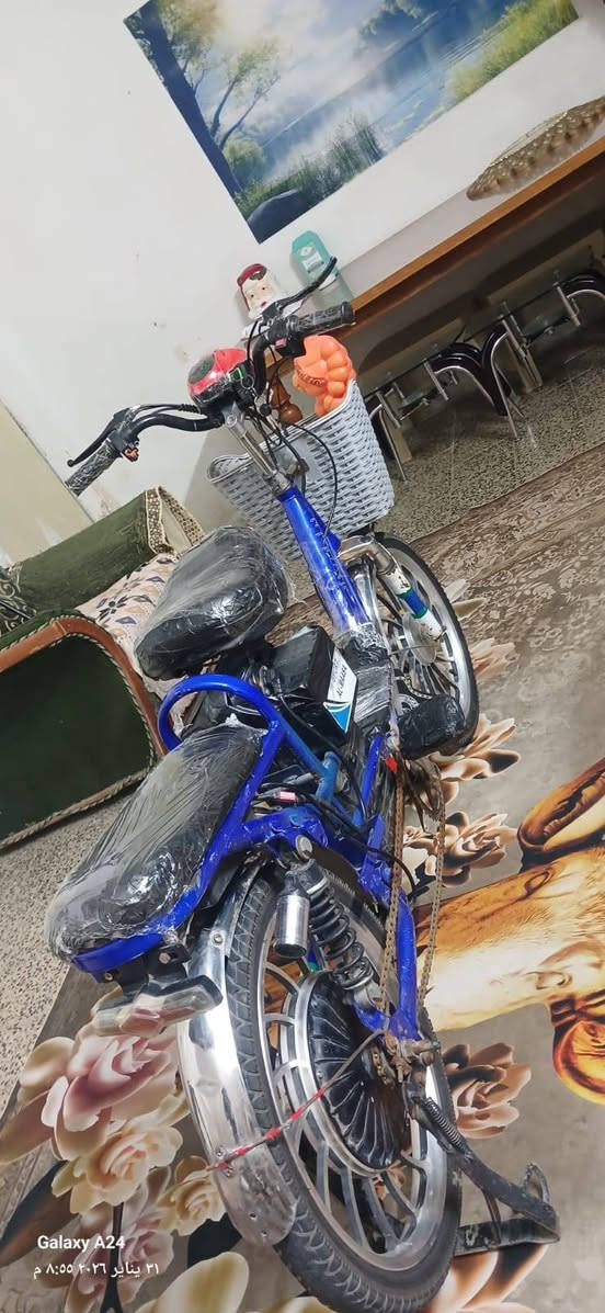 السلام عليكم دراجه شحن نضيفة موديل 2022 مكفولة كفاله عامة السعر خاص للاستفسار ***********
