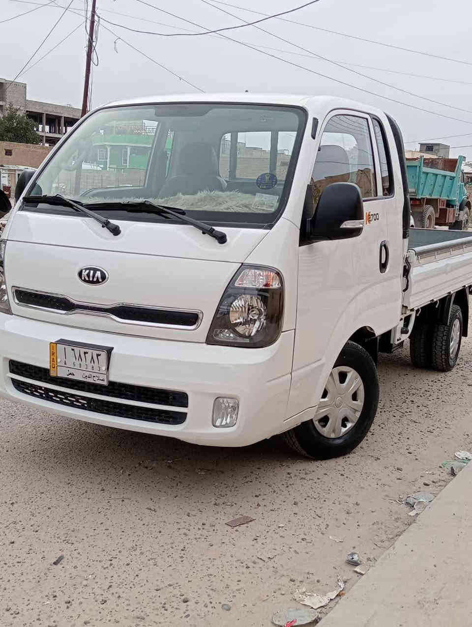 السلام عليكم للبيع كيه موديل 2020رقم صلاح الدين  محرك20700 سنويه ل٢٧تحويل ثاني يوم سياره جاهزة من كلشي ما تصرف عليهه الف غلاف جديد سياره علا وضع الشركه ماشايله حمل نهائي كير محرك. شرط تبريد تخم تاير جديد مكان السياره تكريت السعر 137$وبيهه مجالل
الاستفسار ***********
