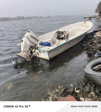 زورق جاهز للبيع ٠٧٨١٥٨٢٥٩٦٣ ٠٧٨١٨٩٦٢٥٧٦