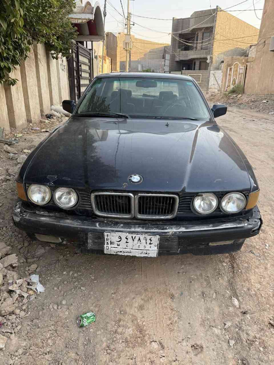 السلام عليكم بي ام 730 موديل 1993 مال تعمير وبيه نواقص مثل ما موضح ب الصوره + المكينه بيه شويه ضعف تنقص دهن تبريد شغال ثلج قبل يومين مسوي كامل السعر المطلوب 30$ 
وبيه مجال 
*********** 
مكان السياره الحله
