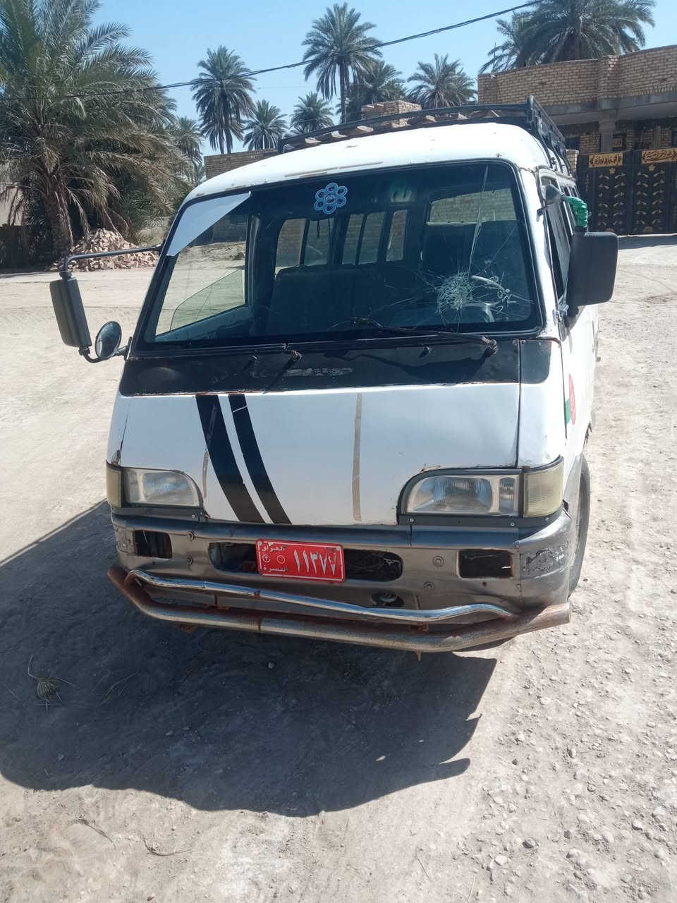 كيا اسيا كوم حديد 24 وبيها مجال كير ومحرك حداديه كلش زينات سياررره جاهزه مال شغل سياره حلوووه وكاعده نصبته زينه
بابل القاسم 
***********
