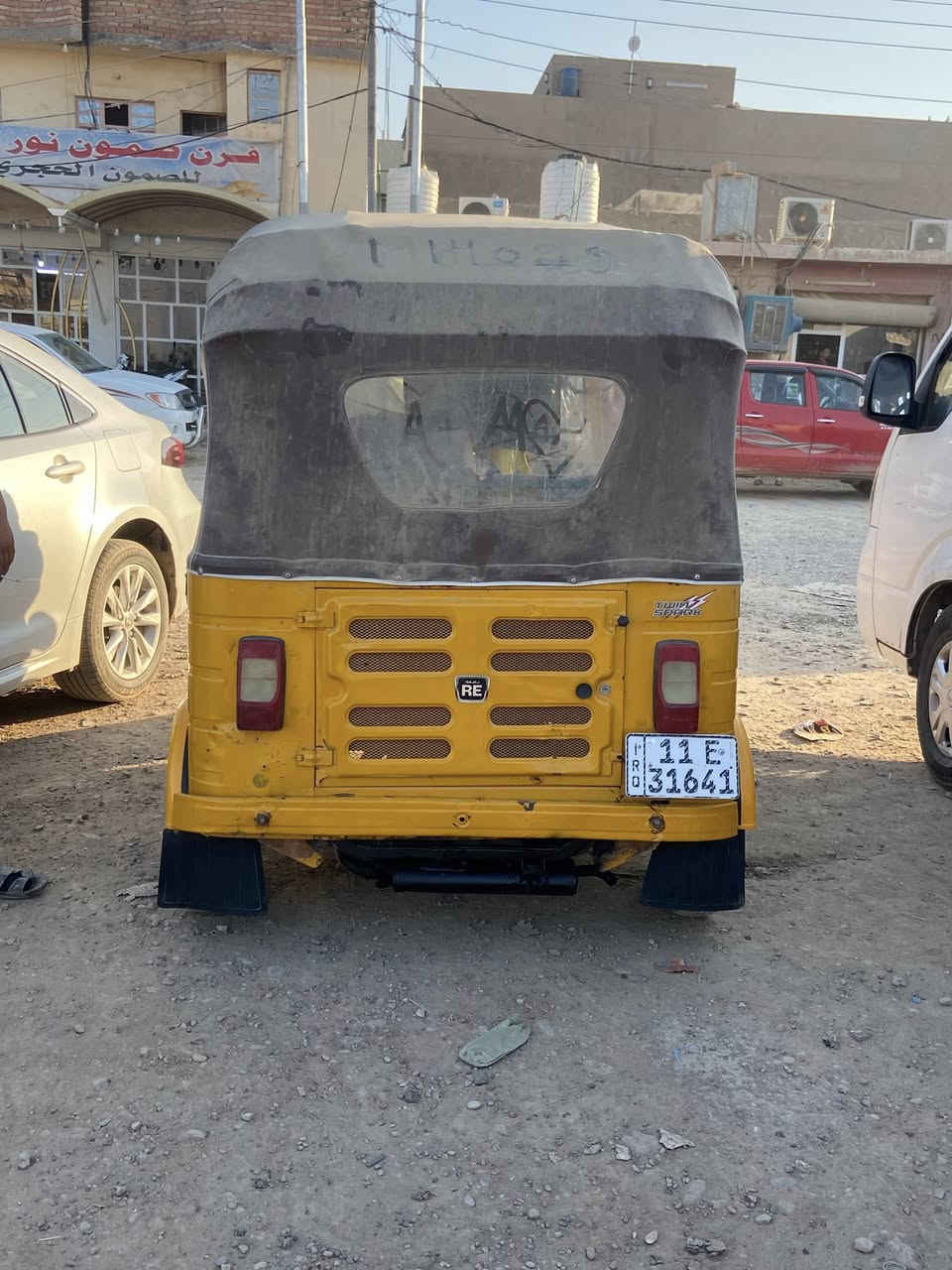 سلام عليكم 
تكتك موديل 19شهر 11تكتك خير من الله 
نجفيت جديد بعده ؏ سحك محرك خير من الله 
تكتك مامعمر بس دوسات وكاعيه مبدله جديده وبيه بارد يم بك لايت شويه 
المكان بعقوبه كاطًون مكتب بيروت
رجام البياع شراي لايجيني ؟
السعر خاص
الرقم***********
