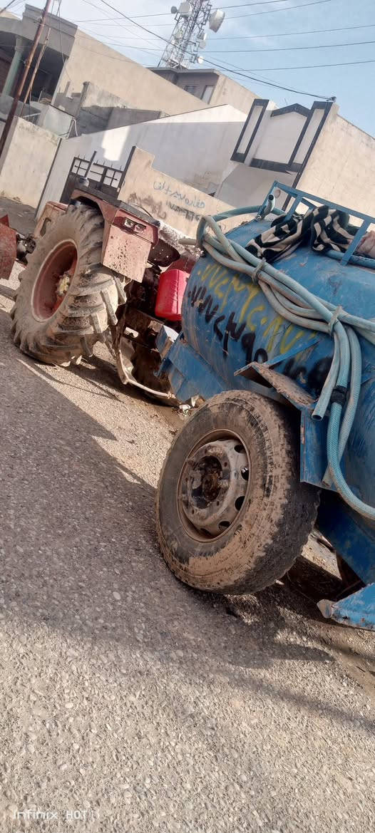 مكينه عنتر موديل 87 كامله مابيه اي نقص مكفوله كفاله عامه بيه سنويه بدون تحويل وراه مقطوره جاهزه ماطوره وصوندته جديده وعربانه  السعر 7 ونص وبيه مجال للشراي للاستفسار الاتصال ***********
