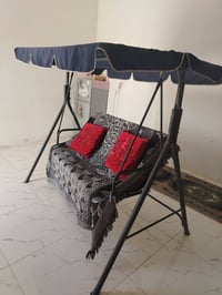 مرجوحه  سعرها 75 وبيها مجال 07747271709