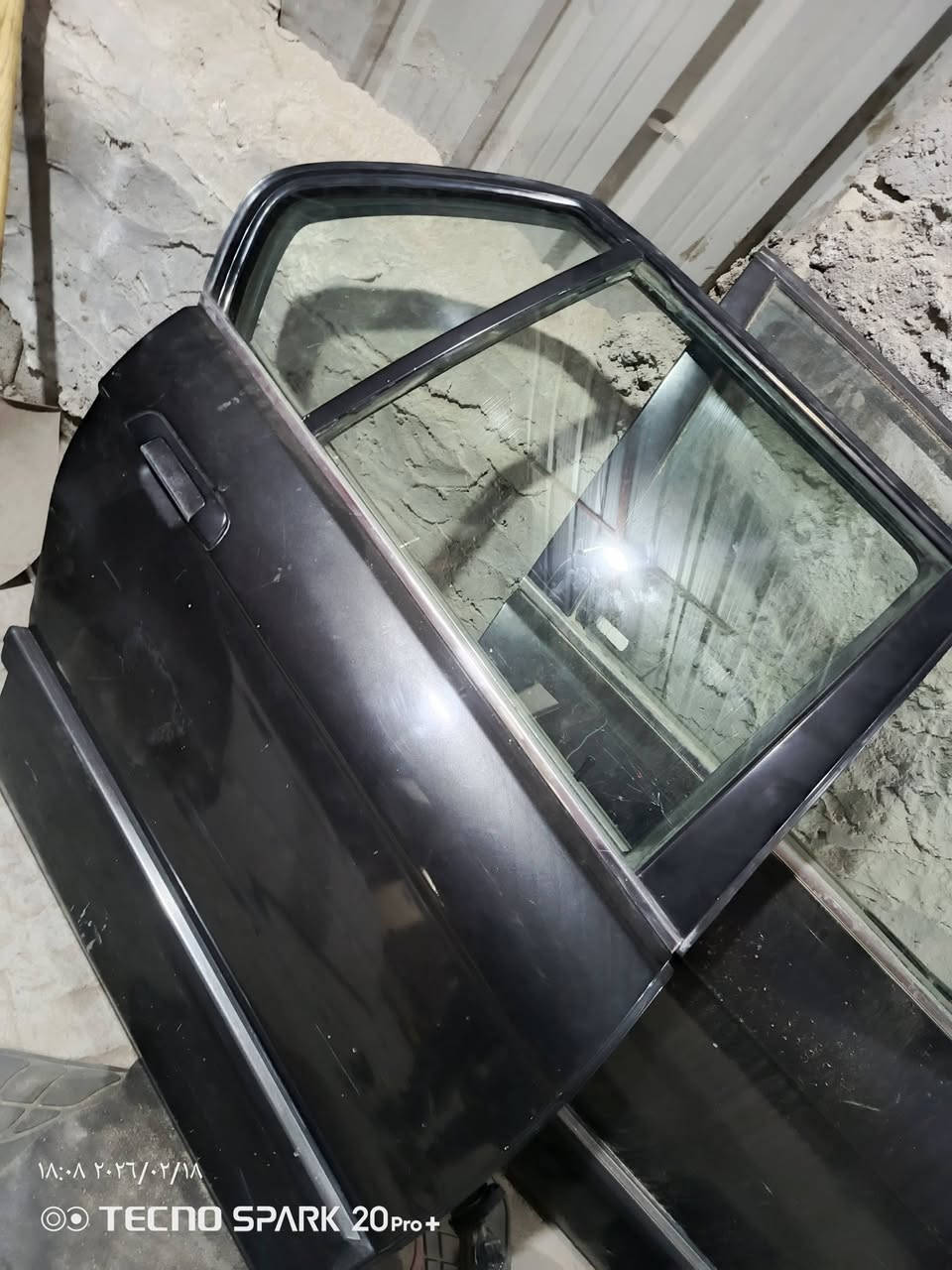 السلام عليكم تفصيخ غراض كله جديد شتريد موجود 
مكان بغداد ***********
